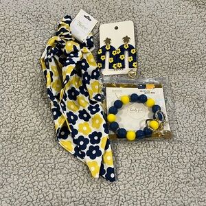 Floral Yellow and Blue Accessory Set